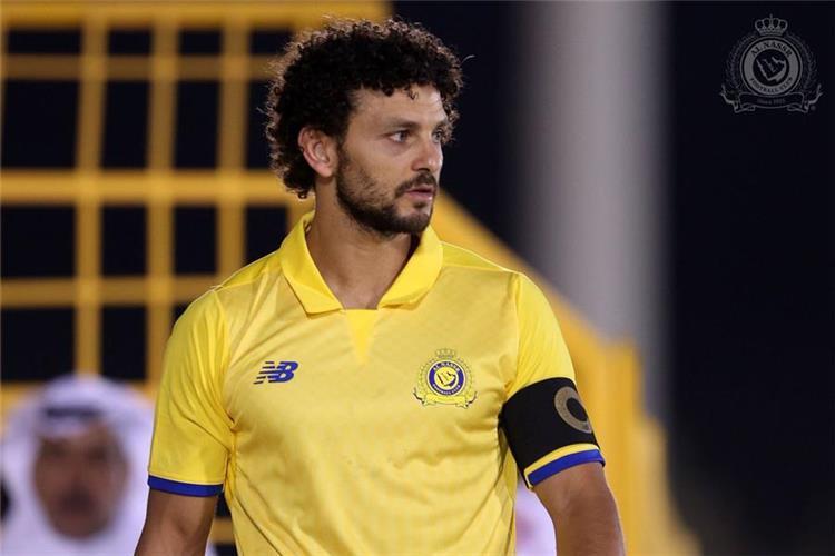 حسام غالي