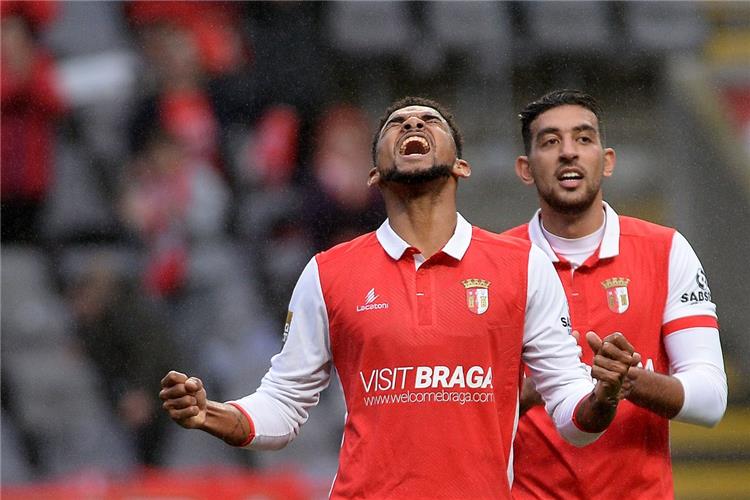 أحمد حسن كوكا يشارك في وداع براجا لكأس الدوري البرتغالي