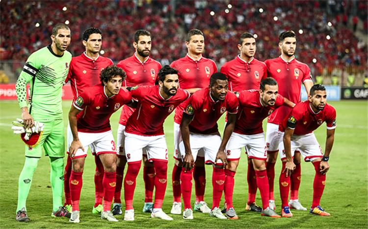 الأهلي يعلن أسماء اللاعبين المصريين المشاركين في ودية أتليتكو