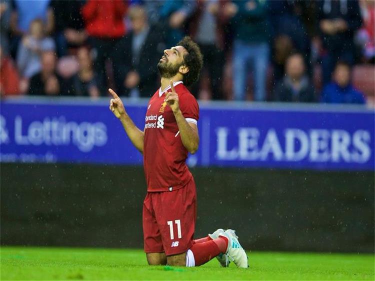 محمد صلاح يقود هجوم ليفربول أمام ليستر سيتي