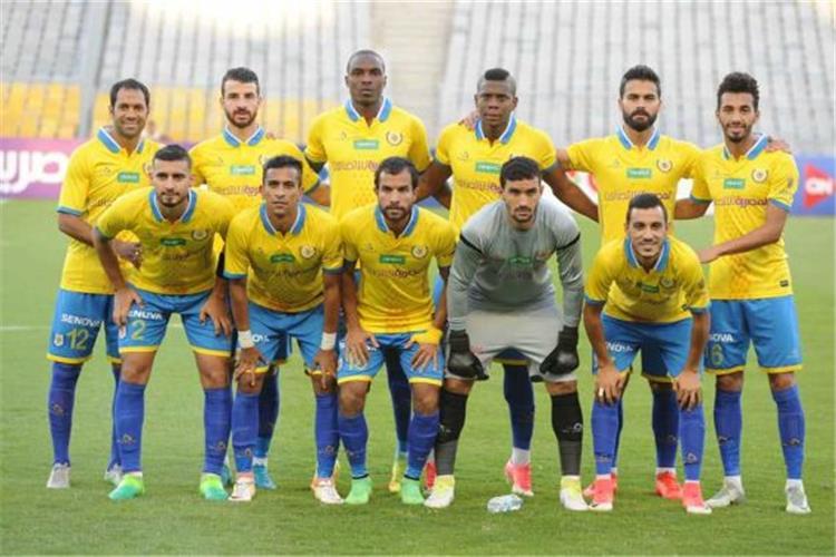 الإسماعيلي ينتزع صدارة الدوري من الأهلي بفوز مثير على النصر