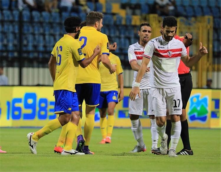 جماهير الزمالك تشتبك مع باسم مرسي خلال مواجهة النصر السعودي بالبطولة العربية