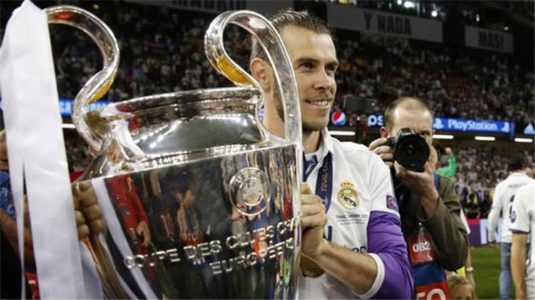 تصريحات بيل رد ا على شائعات رحيله أنا سعيد في ريال مدريد وسنواصل الفوز بالبطولات