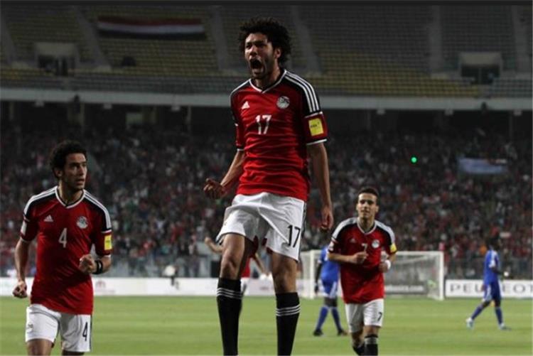 محمد النني واثق في تأهل مصر لمونديال روسيا
