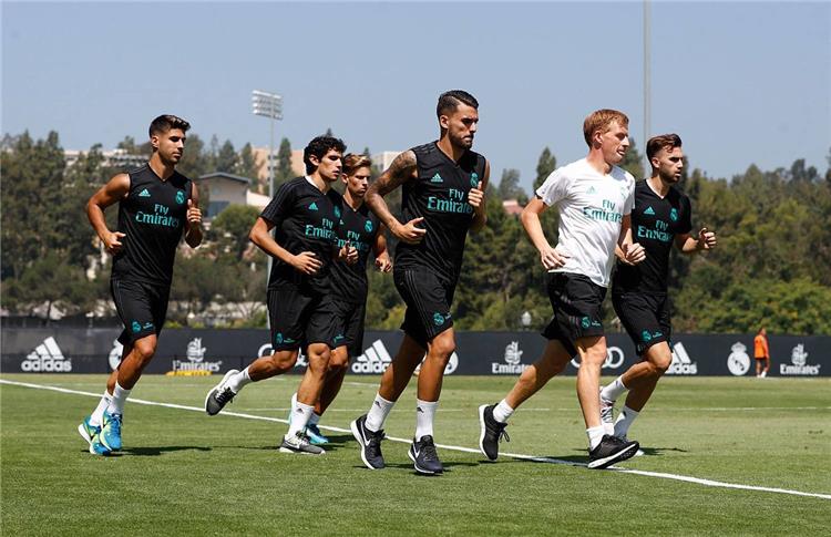 أخبار راموس يغيب عن تدريبات ريال مدريد قبل مواجهة مانشستر يونايتد