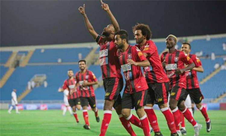 فيديو شيكابالا يسجل في شباك الباطن