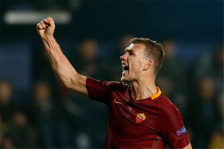 تصريحات 2 دزيكو جماهير روما تستحق البطولات ومن العار الخروج دون لقب كل عام