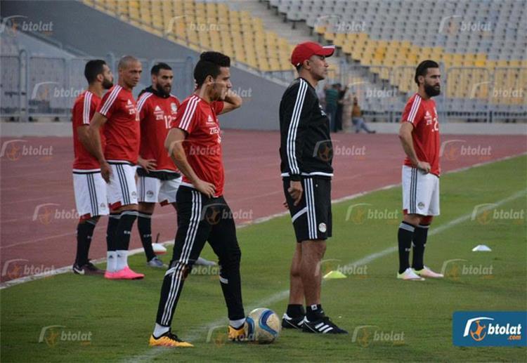 نبيه يكشف سر استبعاد باسم وهاني من المنتخب ويشيد بمهاجم دجلة