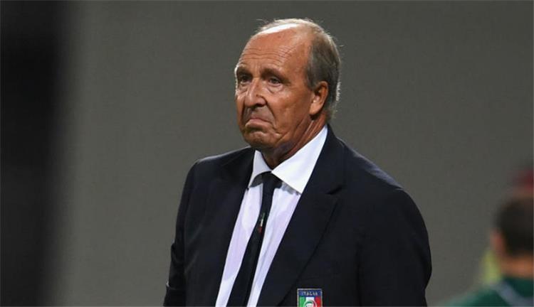 مدرب إيطاليا يوضح موقفه من الاستقالة