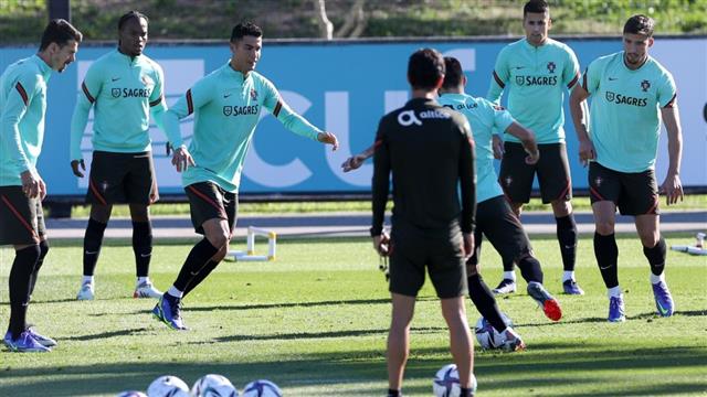 البرتغال