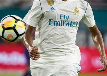 ريال مدريد يتفوق على برشلونة ومانشستر يونايتد بعقد رعاية كبير