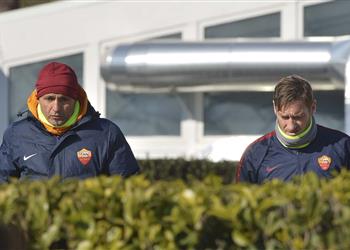 تصريحات 1 سباليتي أشكر الجميع في روما وتوتي ظاهرة من ظواهر كرة القدم