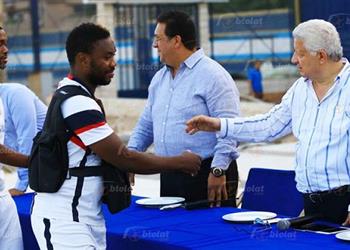 منصور مصطفى فتحي مصاب بالـ الفنكوش