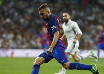 تصريحات ألبا عن تعاقد برشلونة مع ثيو يظهر لنا اسم كل أسبوع وأريد الاستمرار هنا