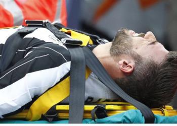 بارزالي يضع المنتخب الإيطالي في مأزق وفينتورا يستدعي البديل