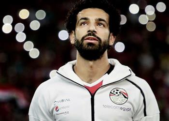 لاعب ويجان السابق ينصح برشلونة بضم محمد صلاح