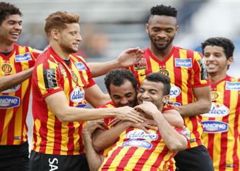 الخنيسي يقود هجوم الترجي أمام الأهلي