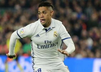 أخبار ريال مدريد حصل على 95 مليون يورو من بيع المهاجمين الشباب خلال عشر سنوات وآخرهم ماريانو