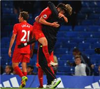 أرقام كلوب ينهي سلسلة اللاهزيمة لكونتي على أرضه