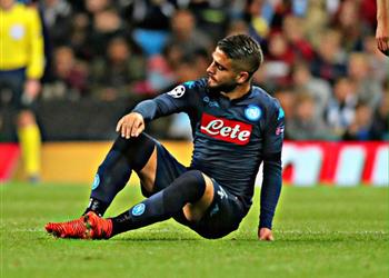 نابولي يوضح إصابة إنسيني