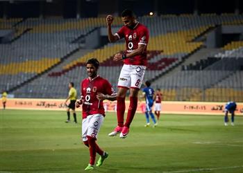 الأهلي يدك حصون سموحة برباعية مثيرة في الدوري