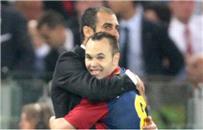 تصريحات إنييستا أريد الاعتزال في برشلونة وجوارديولا يعرف ما أريد