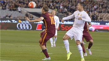 تصريحات كريستيانو توتي مازال عظيما وبإمكانه الإستمرار لسنوات أخرى