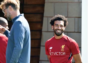 محترفين بالصور ليفربول ي سلط الضوء على المران الأول لصلاح
