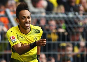 أوباميانج ي نهي الجدل ويحسم مستقبله