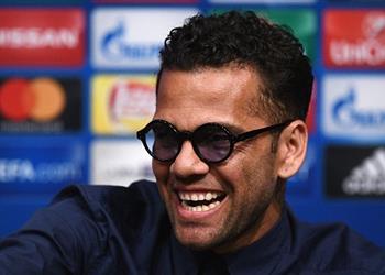 تصريحات ألفيش حظوظ برشلونة في التأهل 40 العبور من خلال أفضل خصم بالعالم شعور خاص وأتمنى صناعة تمثال لميسي وإنييستا هنا