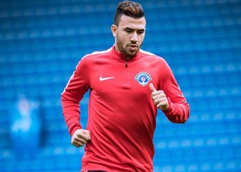 بالفيديو تريزيجيه يتعرض للطرد أمام بورصا سبور