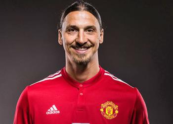 إبراهيموفيتش ي بشر مورينيو بمفاجأة