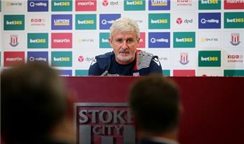 مؤتمر هيوز مستعدون لهال سيتي ويتغنى بألين ويؤكد عودة بوتلاند