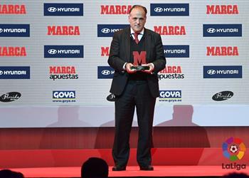 جوائز ماركا رئيس رابطة الليجا لا يوجد أي مشاكل مع برشلونة