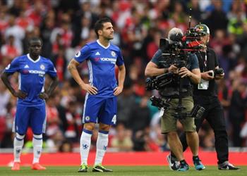 فابريجاس أهدرنا العديد من الفرض ضد مانشستر يونايتد