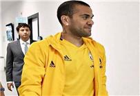 رسميا دانيال ألفيش يتعاقد مع يوفنتوس واللاعب يكشف أسباب انتقاله إلى السيدة العجوز