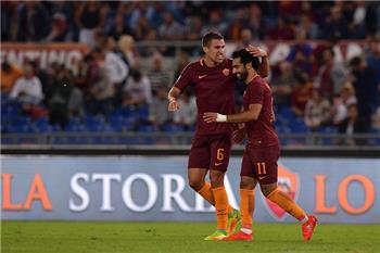 م حترفين صلاح ضمن قائمة روما لمواجهة اوستريا فيينا وستروتمان يعود