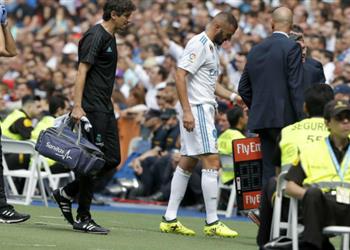 بنزيما يثير القلق في ريال مدريد