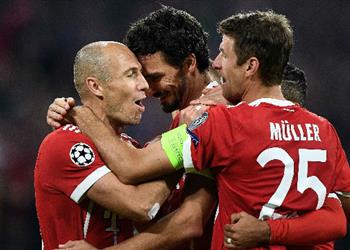 بايرن ميونخ على رأس المرشحين لمواجهة برشلونة بدور الـ16 للأبطال