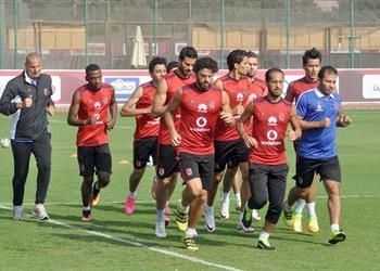 الأهلي يخوض مرانه الثاني بالمغرب استعداد ا لموقعة الوداد