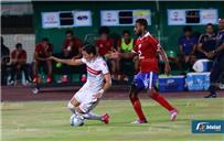 عاشور يغادر تدريبات الأهلي بعد التحام مع سليمان