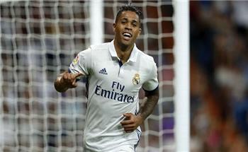 أخبار ريال مدريد يرغب في إعارة مهاجمه وأندية الليجا تترقب