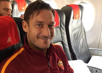 تصريحات توتي لم أقل أنني سأتوقف عن اللعب نهائي ا