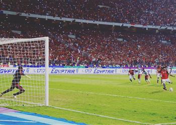 شبكة فرانس 24 آمال المصريين توقفت على القدم اليسرى لـ محمد صلاح