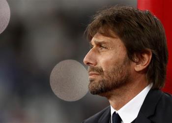 كونتي يريد سانشيز وفيدال في تشيلسي ولكن