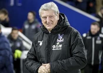 مدرب كريستال بالاس يدعم آرسين فينجر