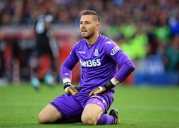 ستوك سيتي يوضح موقفه بشأن انتقال جاك بوتلاند إلى ليفربول