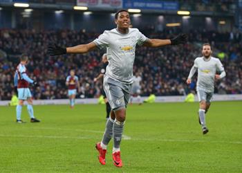 مانشستر يونايتد يحافظ على وصافة البريمرليج وليستر سيتي يعبر واتفورد بثنائية