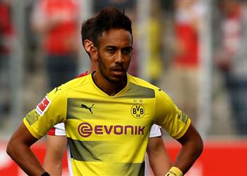 بوروسيا دورتموند يرد على عرض آرسنال لضم أوباميانج