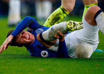 بالفيديو إيفرتون يعلن نوعية الإصابة الخطيرة لـ مكارثي